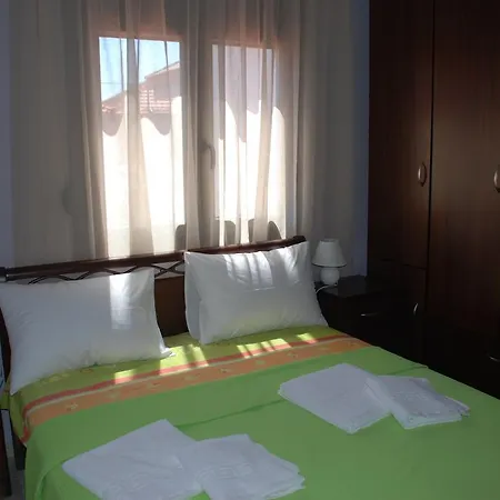 Marianna Apartments Nea Roda Room photo