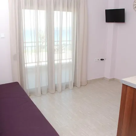 Marianna Apartments Nea Roda Room photo