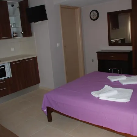 Marianna Apartments Nea Roda Room photo